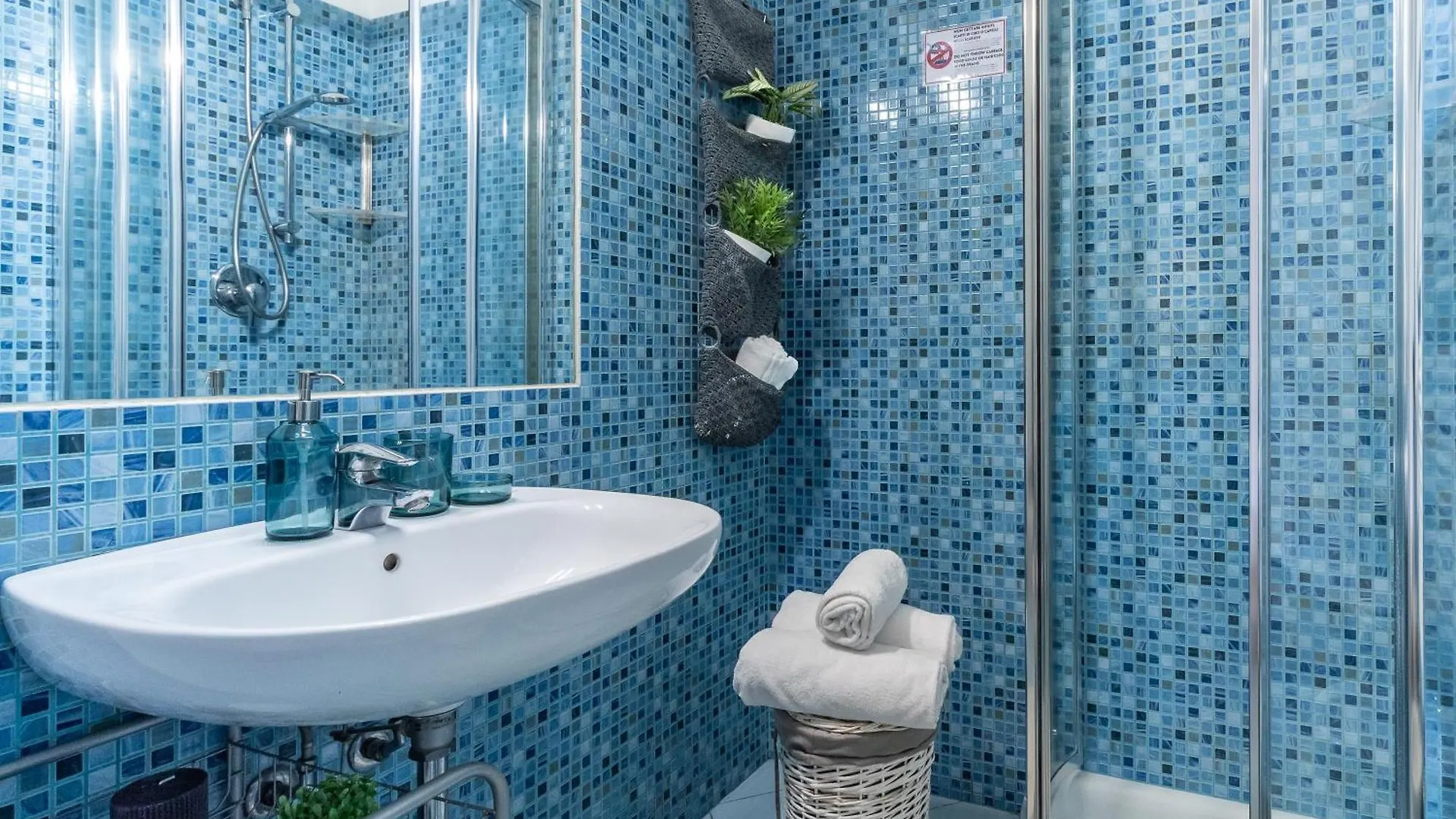 Bilocale In Via Padova 5 - Stazione Centrale Milão Apartamento