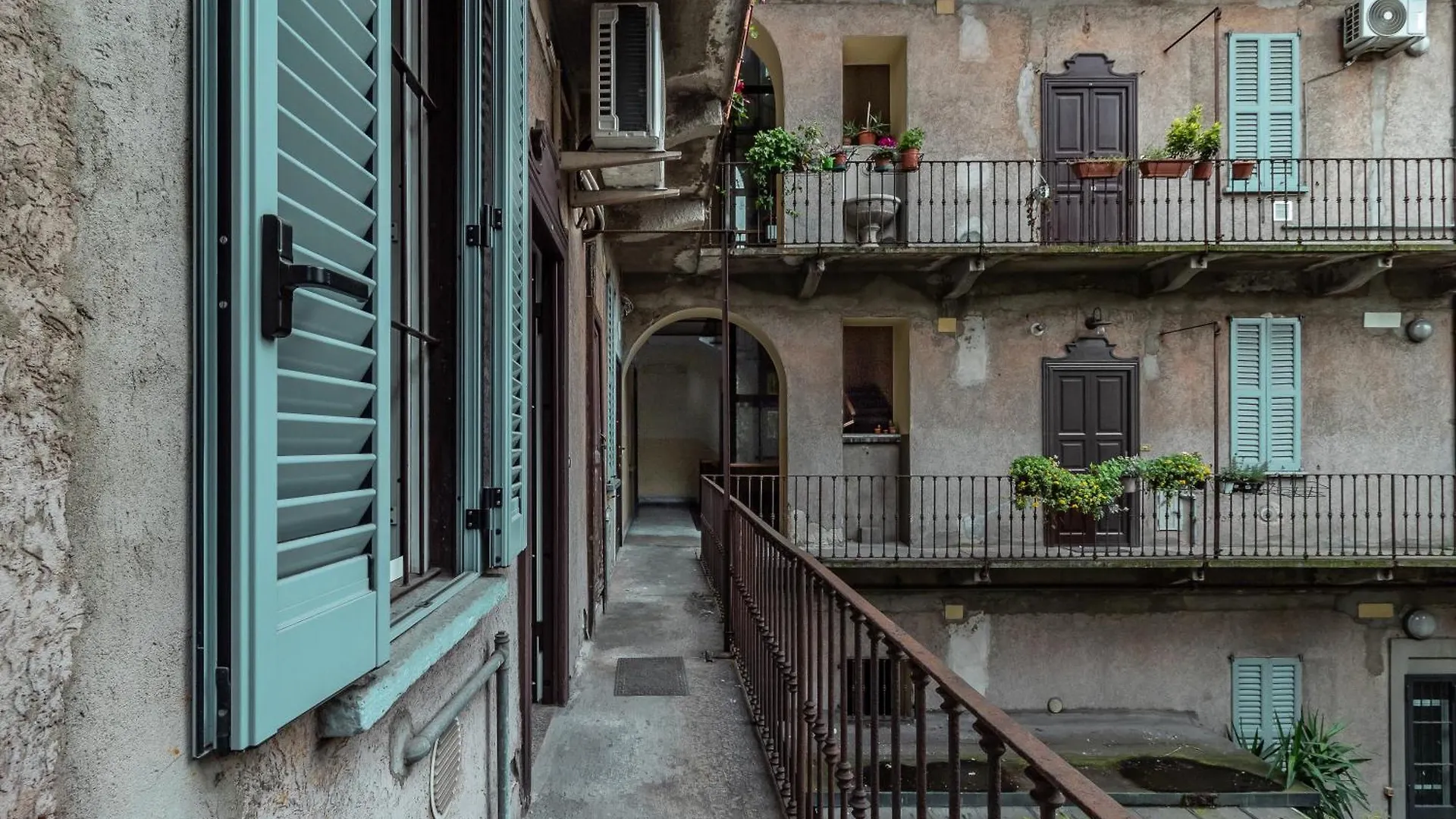 Bilocale In Via Padova 5 - Stazione Centrale Milão Apartamento